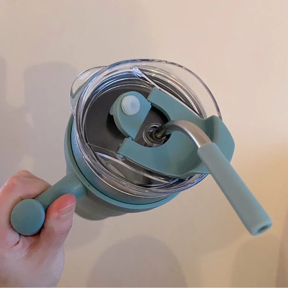 HydraGear Sparkly Aqua Blue Tumbler Cup with Metal Straw and Handle